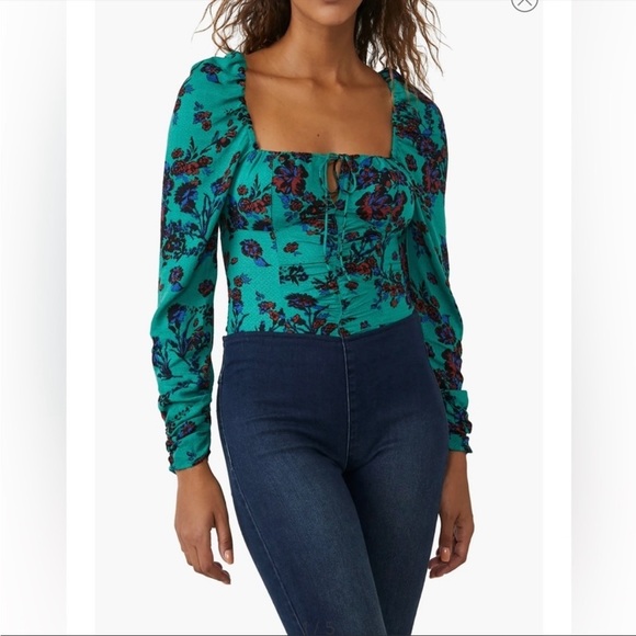 NWT Free People Hilary Printed Top XS - Picture 1 of 3